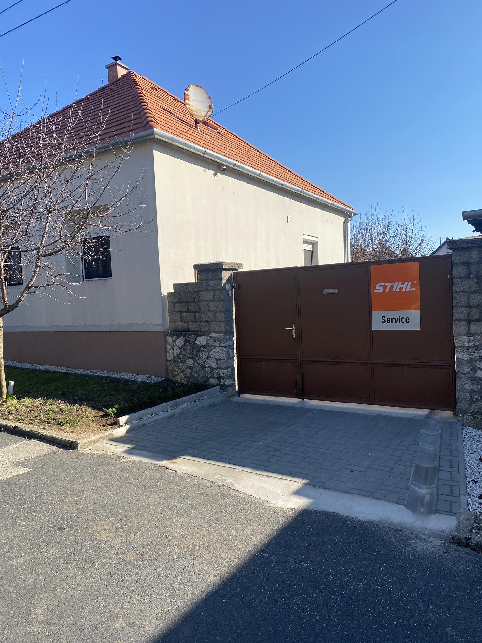 422029929_1117679596099081_2903104217461236411_n